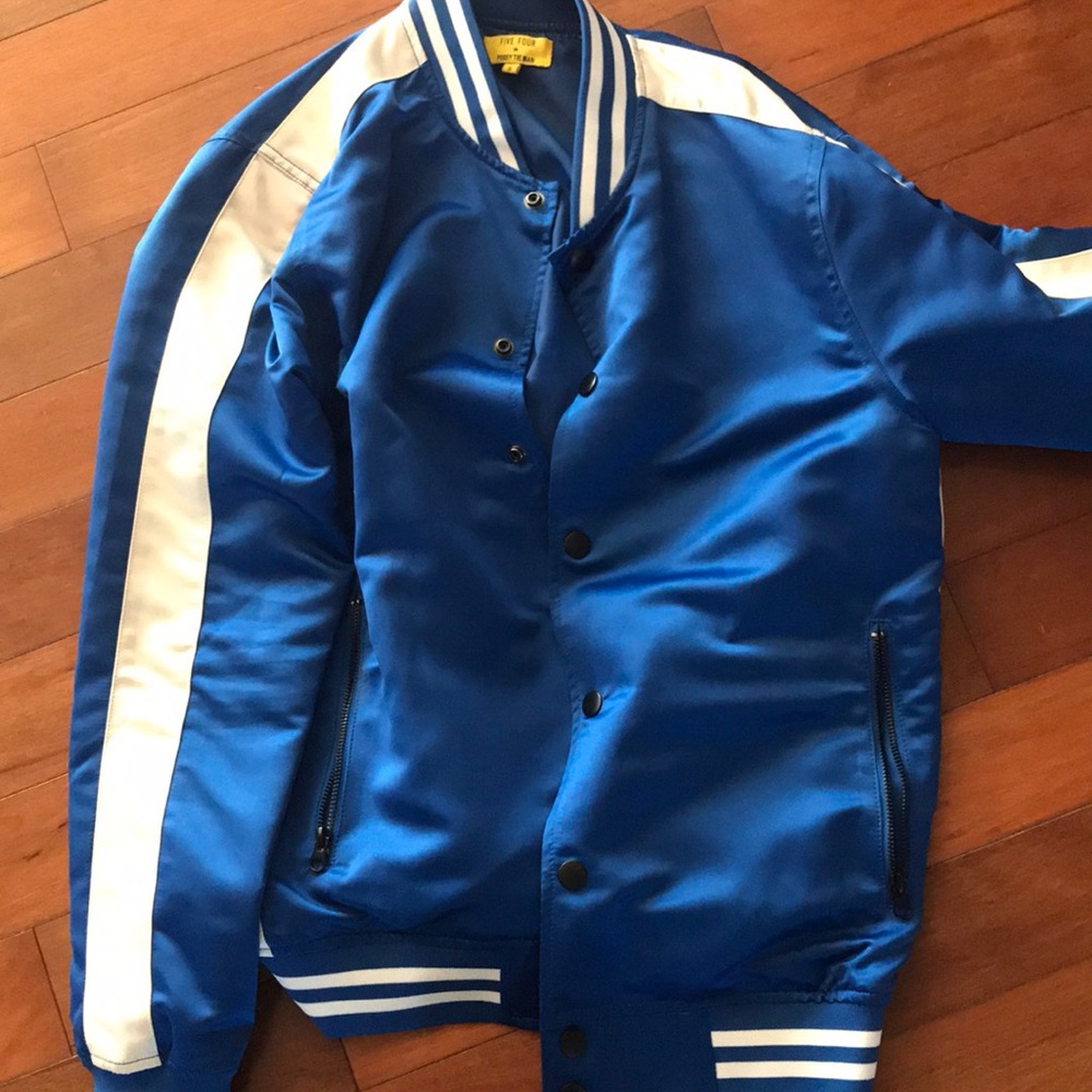 Jogger’s Jacket